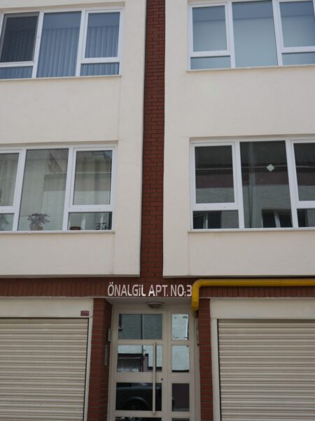 Önalgil Apartmanı